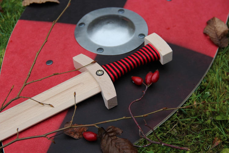 V A H - Normannenschild mit Schildbuckel aus Metall [echtes Handwerk | Made in Germany] (rot/schwarz)